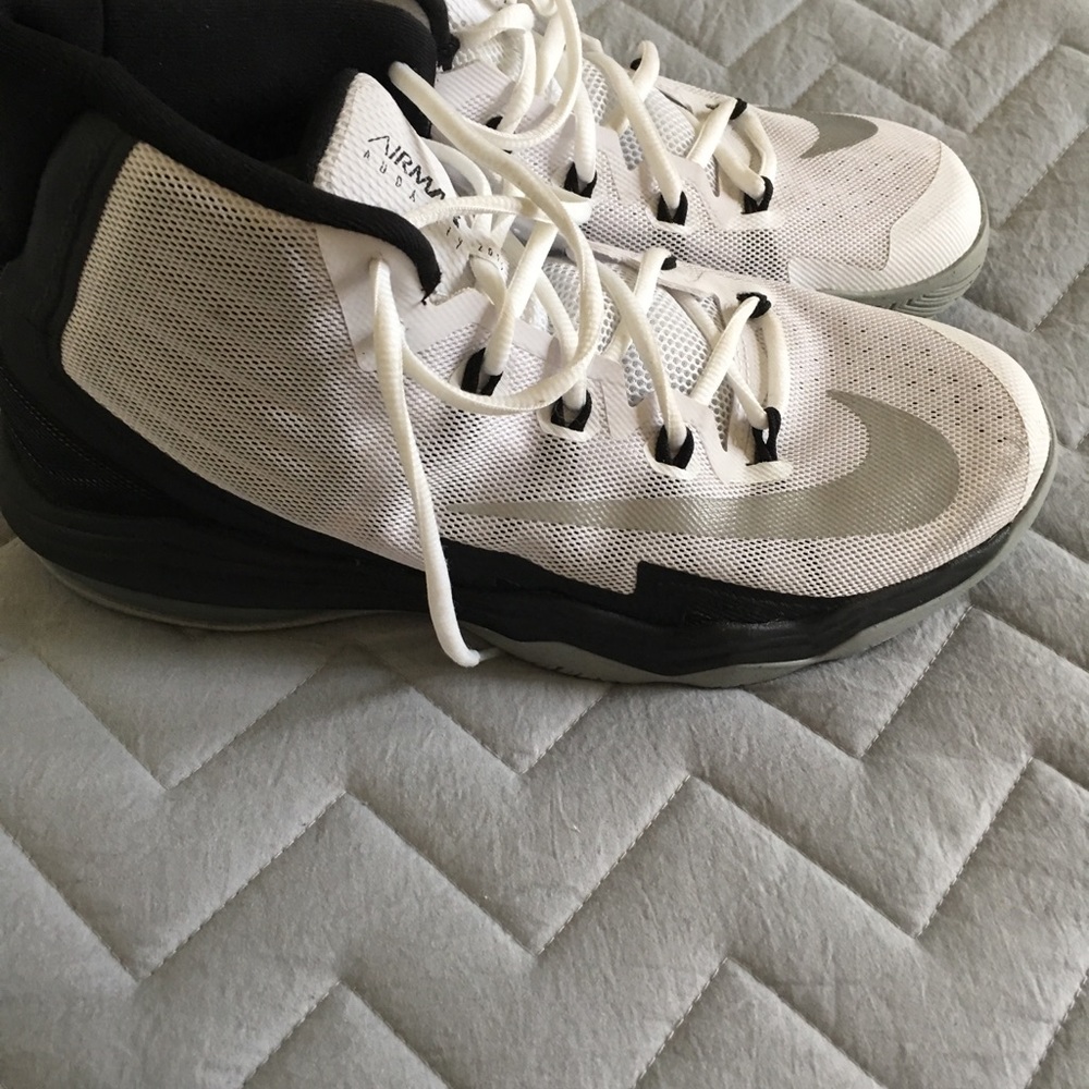 Men’s Nikeair Audacity Basketball Shoes